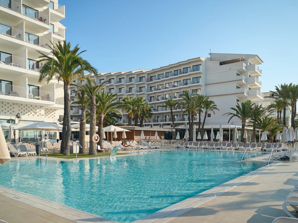 PISCINA (2)