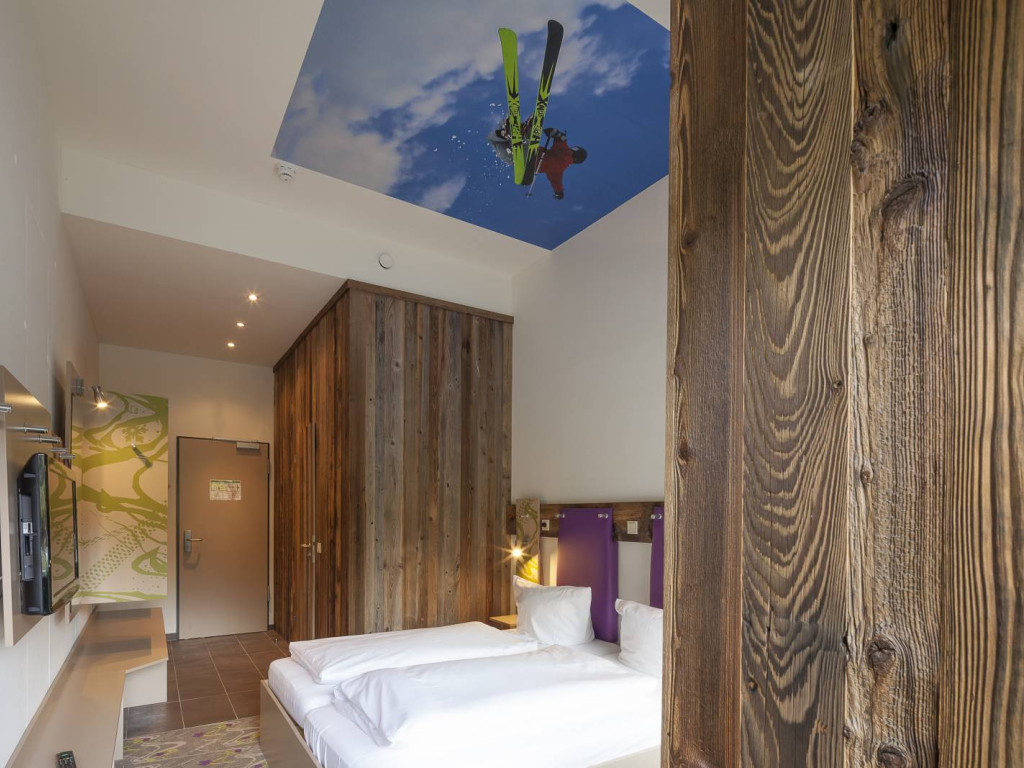 Trendige_Design-Zimmer_in_den_Explorer_Hotels