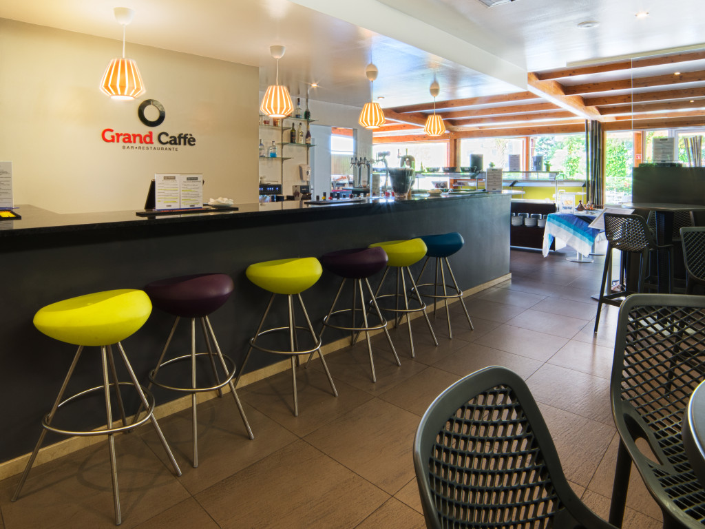 CA-BAR-Grand Caffe 7