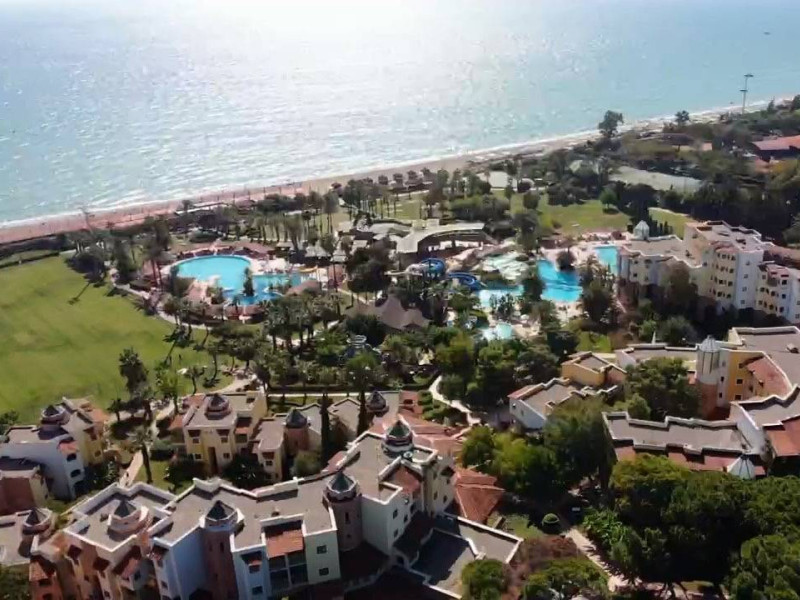 Limak Arcadia Resort