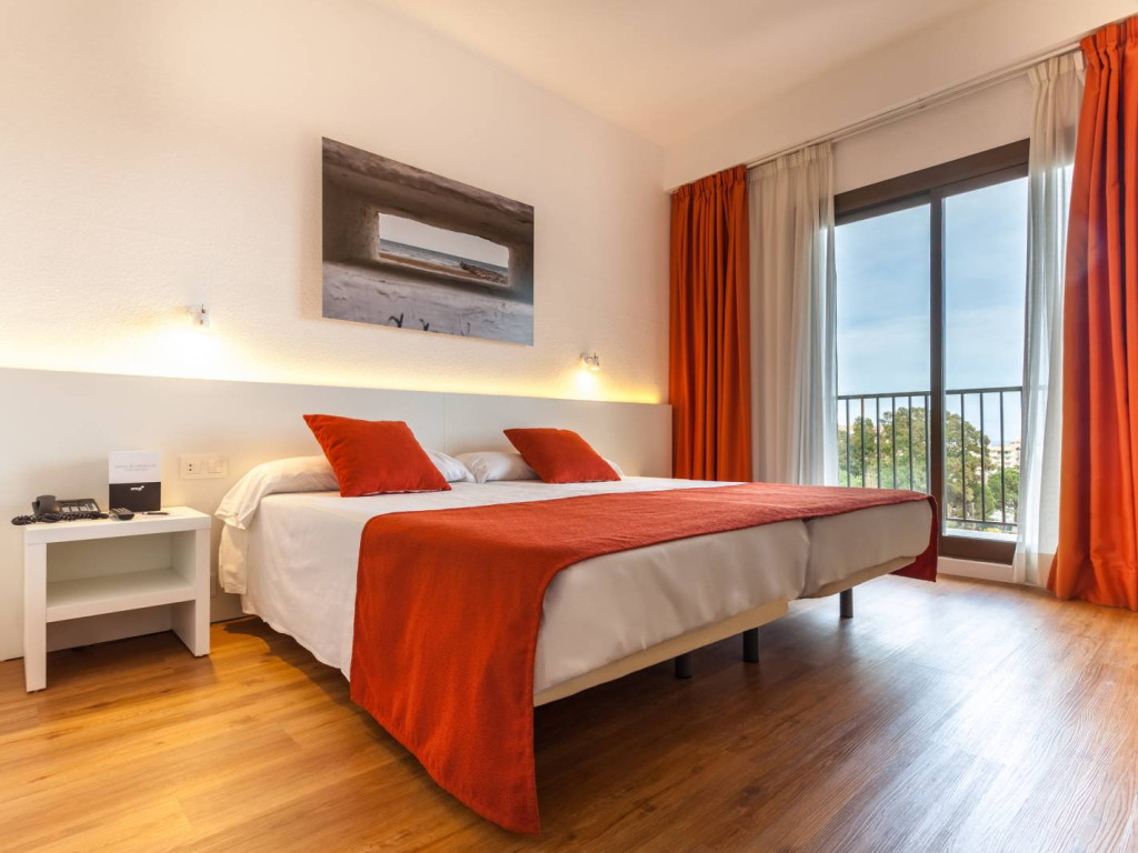 HOTEL INTUR ORANGE (5)