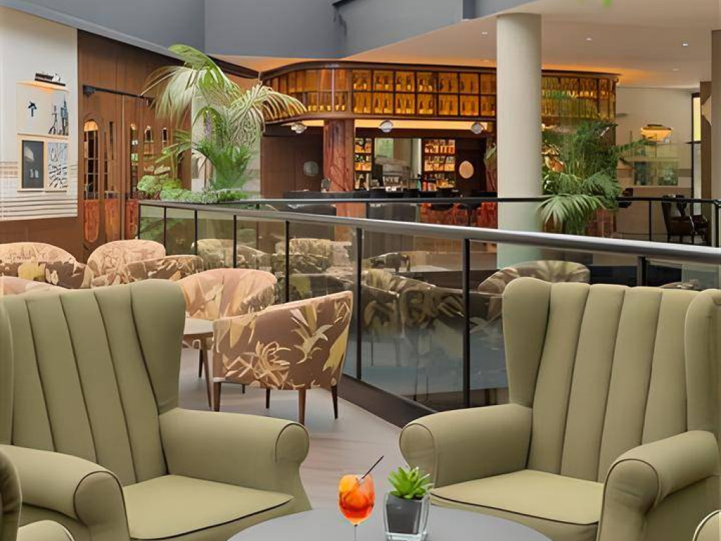 04_HMBLobby-fotor-enhance-20250527121453