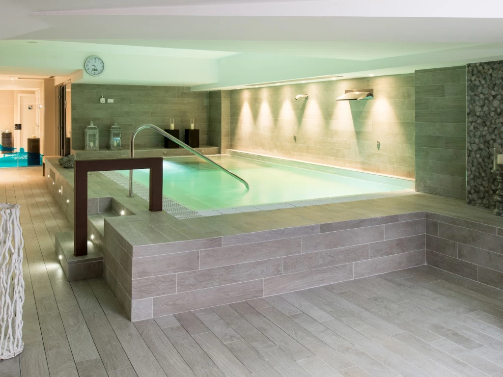 CataloniaAtenas spa (2)
