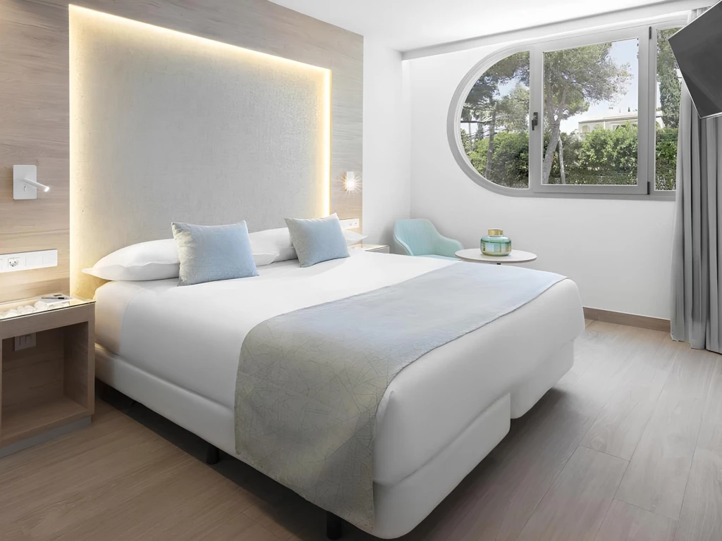 01-Double-Room-Rodas_0 (1) (1)
