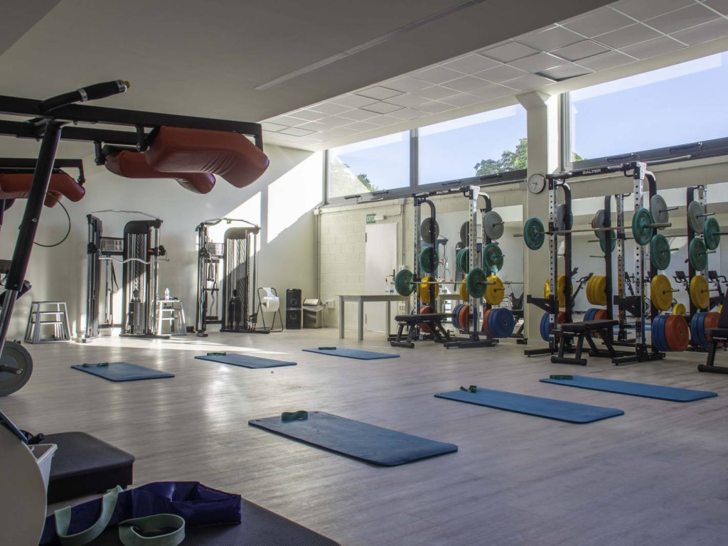 Professional_Gym_5