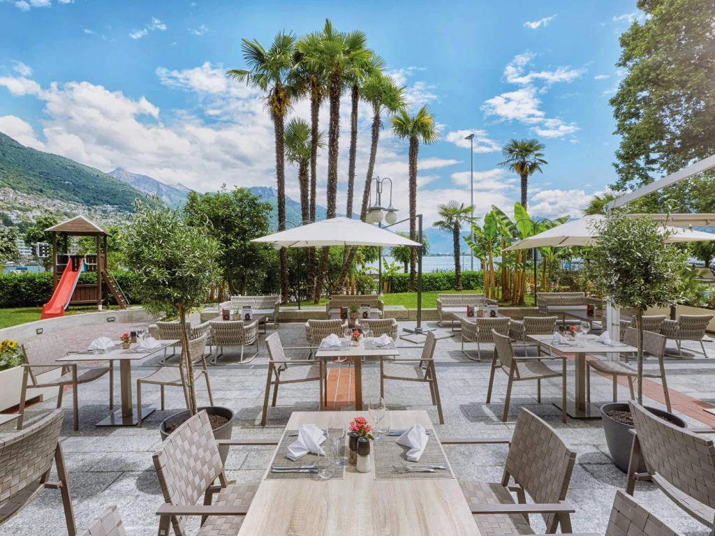 h-hotels_terrasse-15_h4-hotel-arcadia-locarno_Original (kommerz