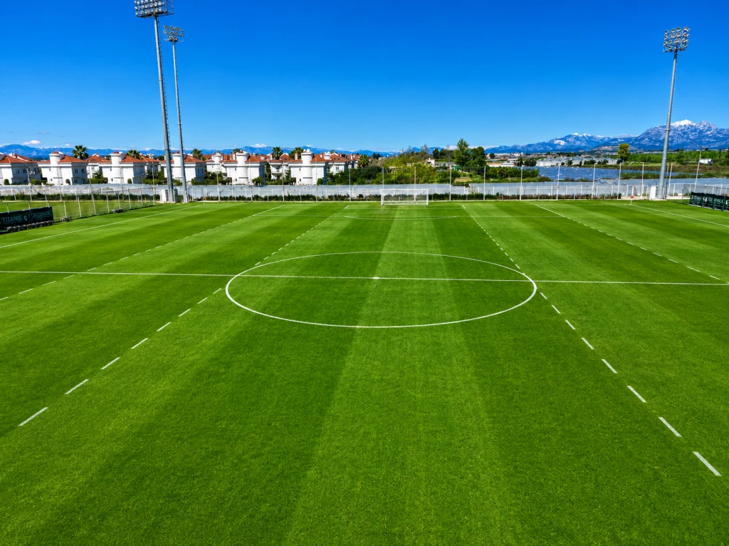 Titanic Belek Fussball (2)